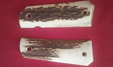 Vendo esta pareja de cachas de hueso para cualquier 1911. Yo las tenía montadas en mi Colt.
120€ con los 01