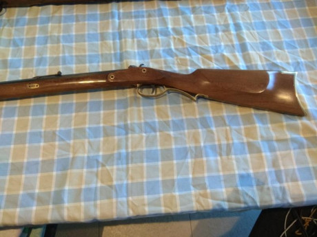 Rifle avancarga cal.50 .tipo Hawken.pocos tiros. Ideal caza por su calibre.barceloba.150 euros más portes. 02