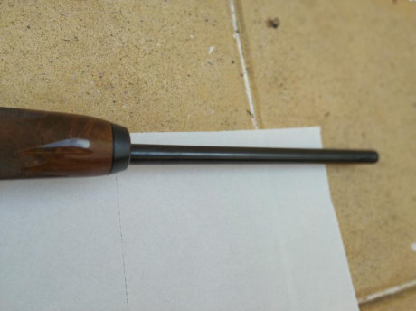 Por exceso de armas, vendo rifle semiautomático Remington 7.400 en calibre 30-06. Está en perfecto estado. 20