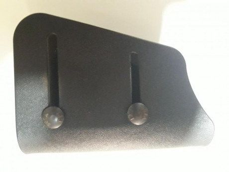 Carrillera ajustable para rifle en perfecto estado
PRECIO: 30€ 00