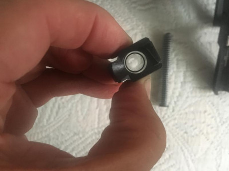  Vendo PISTOLA GLOCK 17 Gen3 Cal. 9x19 
La compre para hacer el curso de IPSC pero no le pille el gusto 21