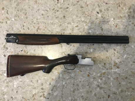 Se vende superpuesta beretta E56E, *\***. En buen estado. Se vende por no usar. Regalo funda. Está en 02