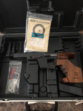Un amigo del club me ha pedido que le anuncie la venta de su pistola Walther GSP calibre 32.El arma esta 00