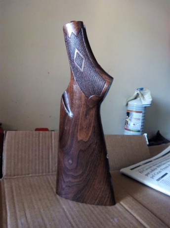 Hola hace poco adquirí una benelli 121 a un precio asequible, el caso es que me gustaría restaurarla de 31