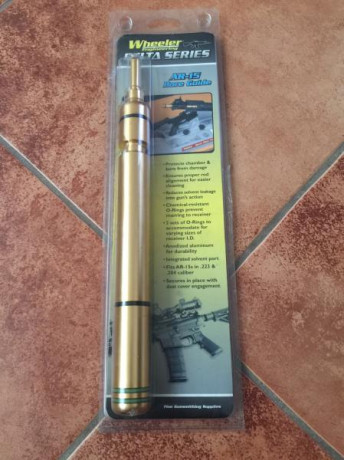 Por venta del arma vendo los siguentes accesorios de limpieza y desmontaje para fusiles tipo AR15 y M4
en 12