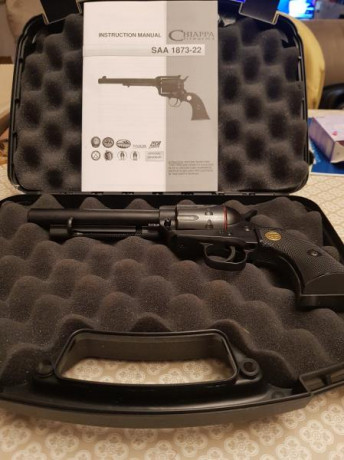 Se vende revolver  simple acción muy nuevo por 175. € contactar por wuasap 640533504 saludos Askasa 20190503_200827.jpg 00