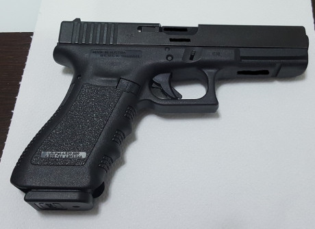   ***VENDIDA***

***La Glock y el kit han sido vendidos, gracias a todos por el interés***   

Cambio 01