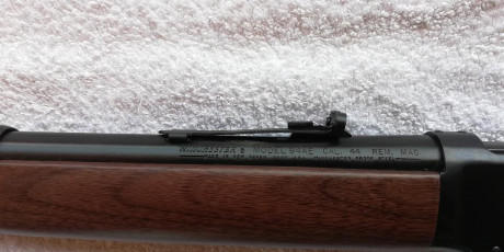 Un amigo ya mayor que anda fastidiado vende sus armas. Entre ellas está este magnífico rifle, un Wnchester 02