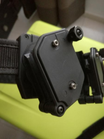 Se vende Funda Ghost Ultimate IPSC más cinturón y portacargadores para Glock , todo está nuevo sin uso.

120 01