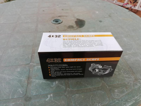 Vendo visor KONUS AS-34  2-6x28. ZOOM, con pocos meses, usado cuatro veces y sólo con munición del calibre 11