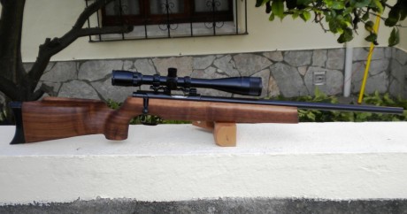 Estoy restaurando una carabina. Aqui os queda el primer pavon q le doy a un arma. Es una Walther del 22lr 130