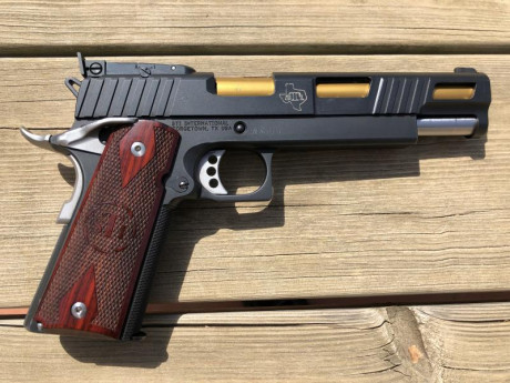 Vendo pistola STI TargetMaster del 9mm, tuneada por el gran maestro armero, Ceferino Masip! El precio 01