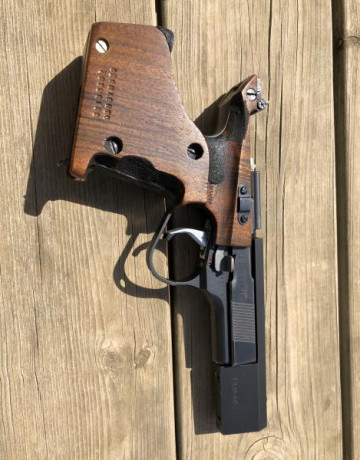 Vendo ėstas dos pistolas por dejar el tiro, la Unique 32 es un arma fantastica, y la Des 22U todavía mejor! 02