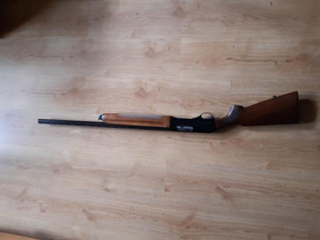 Vendo escopeta semiautomática Fabarm md. Elegi. Buen estado. Cañon de 71 cm, 3* en excelente estado. No 02