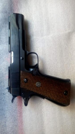 Llama modelo Especial, guiada como 38 Super Auto/ 9mm Largo.
Dispara sin problema alguno los dos calibres. 12