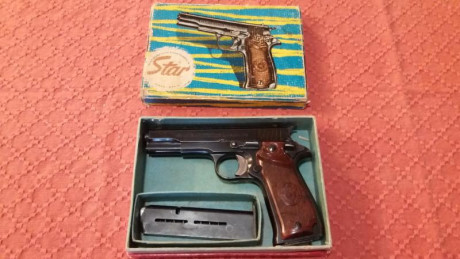 Hola. Vendo esta preciosa joya española.
Con caja original y dos cargadores.
Guiada en F

Admito a cambio 02