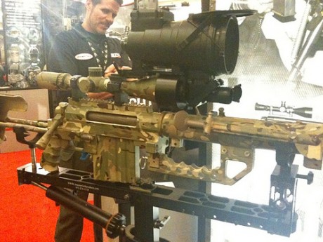 Agujeros de ratas, snipers holes, troneras o como le quieran llamar. Francotirador urbano el reto insuperable.

Un 90