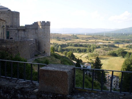  No se a vosotros, pero a mi los castillos me encantan.
Cuando paso delante de alguno no pierdo oportunidad 151