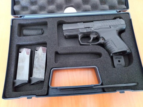 Vendo Walther P99 Compact, ideal como arma de defensa. Muy poco uso, apenas 300 disparos. Tiene dos cargadores 02