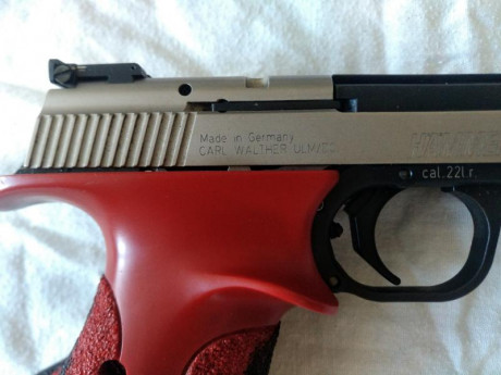 Vendo Hämmerli X-Esse 22LR, cachas deportivas, gatillo y alza regulables, dos cargadores, caja original 00