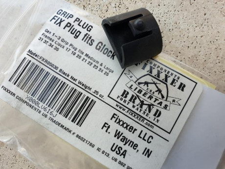 Vendo pack indivisible con los siguientes accesorios o piezas para Glock 17, en su mayoría a estrenar 02