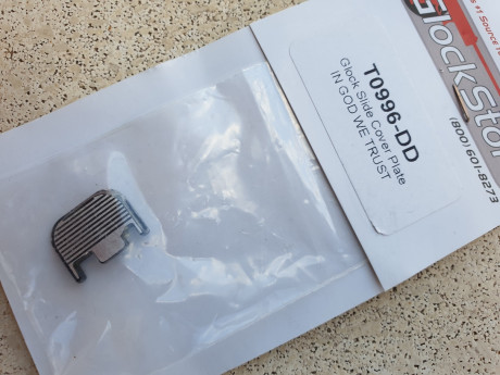 Vendo pack indivisible con los siguientes accesorios o piezas para Glock 17, en su mayoría a estrenar 01