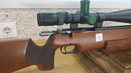 Hola Vendo Anschütz 64 Match .22Lr preparada para BR50 
 500€ portes no incluidos . (Visor no incluido).
También 41