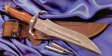 Busco a alguien que tenga y que estuviese interesado en vender un cuchillo de la marca MUELA, modelo ÁGUILA 00
