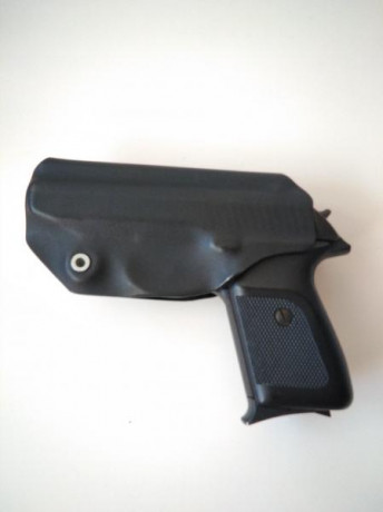 Vendo pistola SIG SAUER P230 del .380 (9 corto). Su estado de conservación es impecable, y tiene menos 02