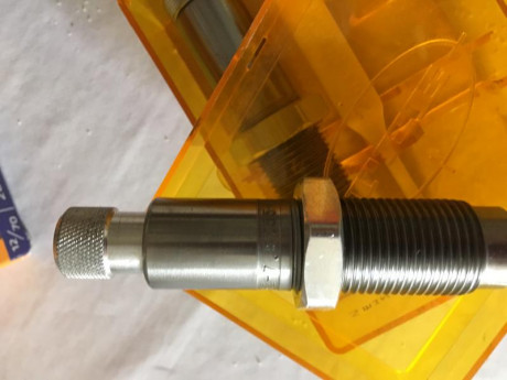 Hola vendo los dies LEE calibre 7,5 x 55 están nuevos muy poco uso
Se envían a toda España
Tf de contacto 02