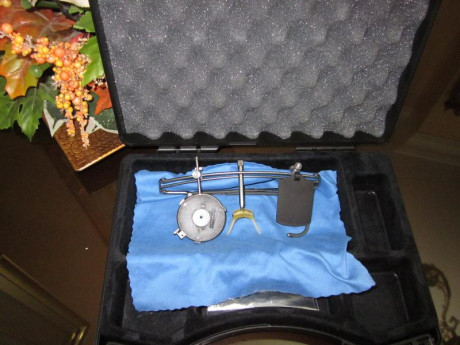 Hola.
Pongo a la venta otras  gafas para tiro,de la marca Knoblock modelo K I
sirven igualmente para tirar 00