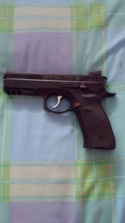 Buenas tardes.
Pongo a la venta una Shadow 1 con un cargador.
Esta guiada en F y se encuentra en Almería 01