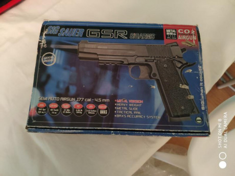 Hola

Vendo pistola sigsauer GSR de sigarms CO2 de bolas de acero,con poco uso
Incluyo adaptador para 02