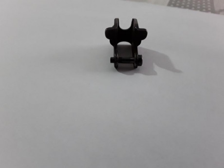  20190923_185306.jpg  20190923_185319(0).jpg  20190923_185337.jpg 
Cubre punto con su tornillo para vz24 00