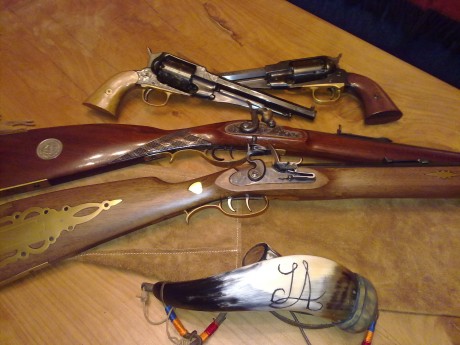  Hilo para colocar fotos, de esas armas de pólvora negra que tanto nos gustan y tenemos bien cuidadas, 131