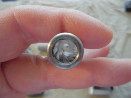 VENDIDA, GRACIAS AL FORO
Hola a todos, 
Vendo esta Tanfoglio Match:
-Calibre 9mm Para., simple acción, 12