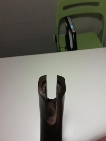 Vendo culata de madera nueva para el Bar II
No se si vale para otros modelos, para el Long track NO. 
Precio 01