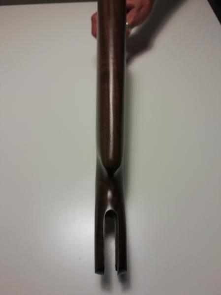 Vendo culata de madera nueva para el Bar II
No se si vale para otros modelos, para el Long track NO. 
Precio 11