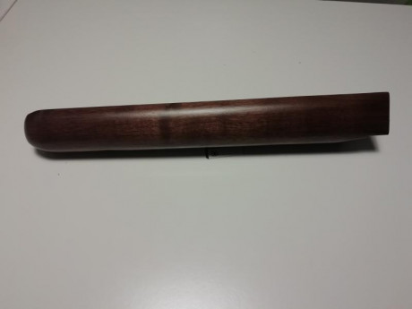 Vendo culata de madera nueva para el Bar II
No se si vale para otros modelos, para el Long track NO. 
Precio 20