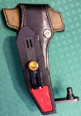 Se vende lote Glock 17 de 2ª generación, (Vendida), armero UNE-EN 1143-1-98, para tres armas cortas y 132