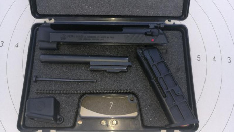 Vendo kit de conversión Beretta 92 calibre .22. Para entrenar y disfrutar sin limite con munición barata. 00