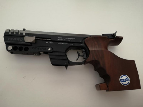 Vendo la pistola TESRO TS 22 de mi mujer, el motivo es que se metió por mi en el tiro y no le acaba de 01