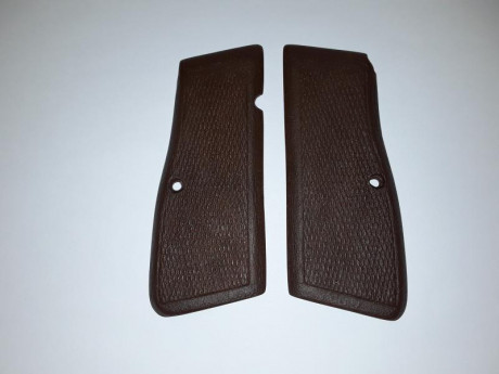  20190929_171443.jpg  20190929_171508.jpg 
Cachas baratas para FN GP35 hechas en algún tipo de plastico 01