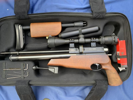 HOLA A TODOS PONGO A LA VENTA CARABINA PCP AIR ARMS S410 TDR  CAL. 5'5 EN PERFECTO ESTADO, SE HA USADO 00
