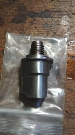 Nuez para cerrojo Máuser para sustituir la nuez de aleta militar.
Procede de un santa barbara
30€ 01