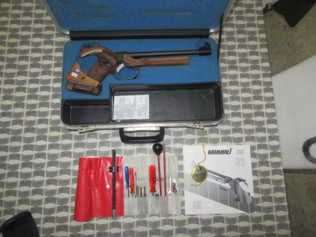 Vendo Pistola Hammerli 150 - soy su segundo dueño ya que el primer no pudo usarla, yo la use lo que va 12