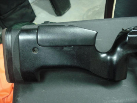 Vendo sako trg 42, calibre 338 lapua magnum, estado impoluto, usado para caza y bien poco. Incluye caja 02