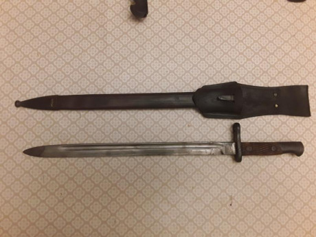   Se vende machete bayoneta modelo 1913  long. Total  520 cm. long. Hoja 395 cm machete - bayoneta de 00