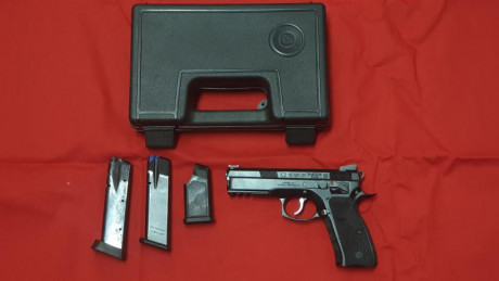 se vende CZ Shadow SP01 usada pero en buen estado con:
Opción 1
4 cargadores
1 Cacha aluminio
1 Modulo 02