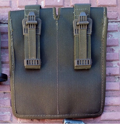 En venta portacargadores fabricado por Aitor para el fusil de asalto espanol CETME mod C para dos cargadores 01